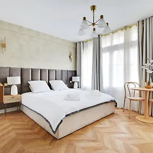 Le Bon Plan Apartment